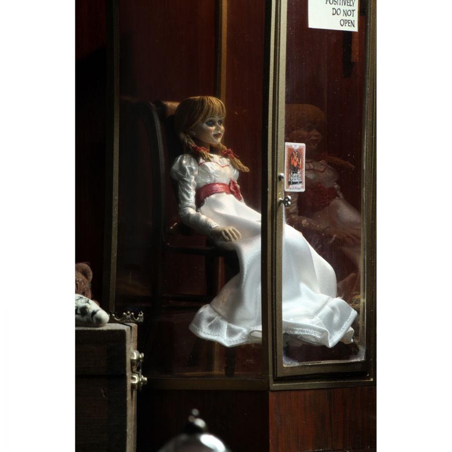 Фигурка NECA The Conjuring Universe - 7 Scale Action Figure - Ultimate Annabelle (Annabelle 3) 41990